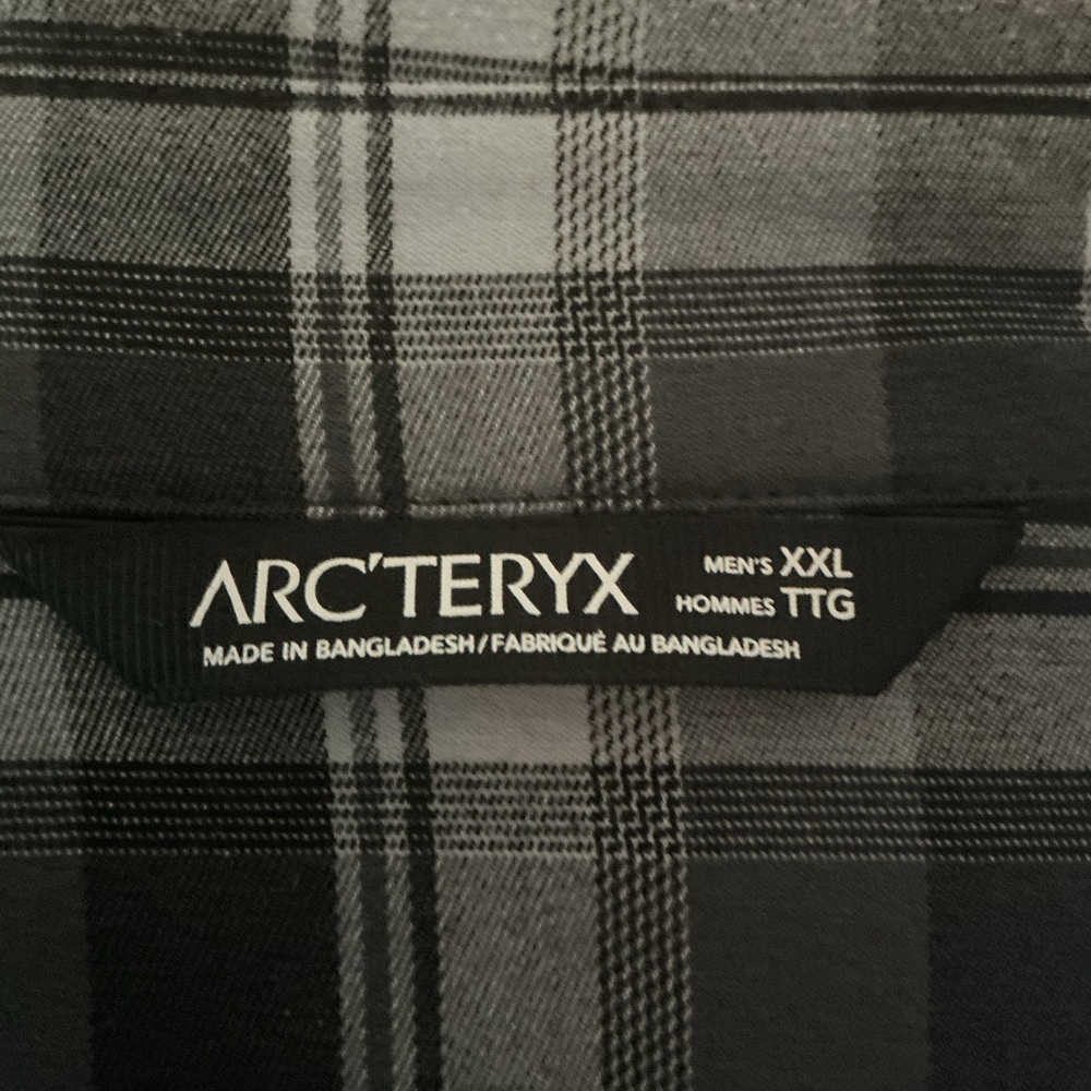 Men's Black and Gray Plaid Shirt - Picture 4 of 5